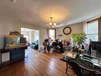 Building Photo - 3532 N Elston Ave
