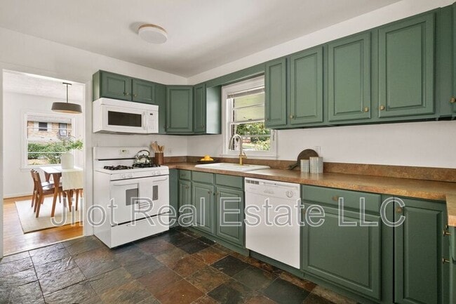 Photo - 2855 Monticello Pl House