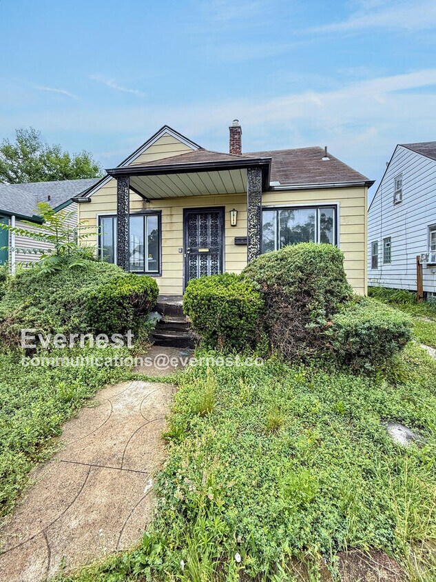 Foto principal - 18184 Riopelle St