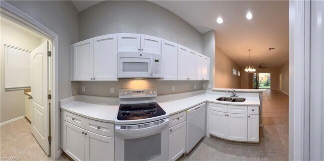 Foto del edificio - 10132 N Golden Elm Dr