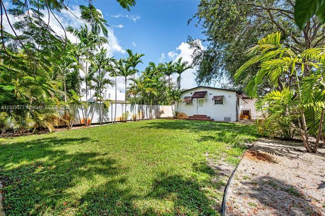 Foto del edificio - 234 NW 47th St