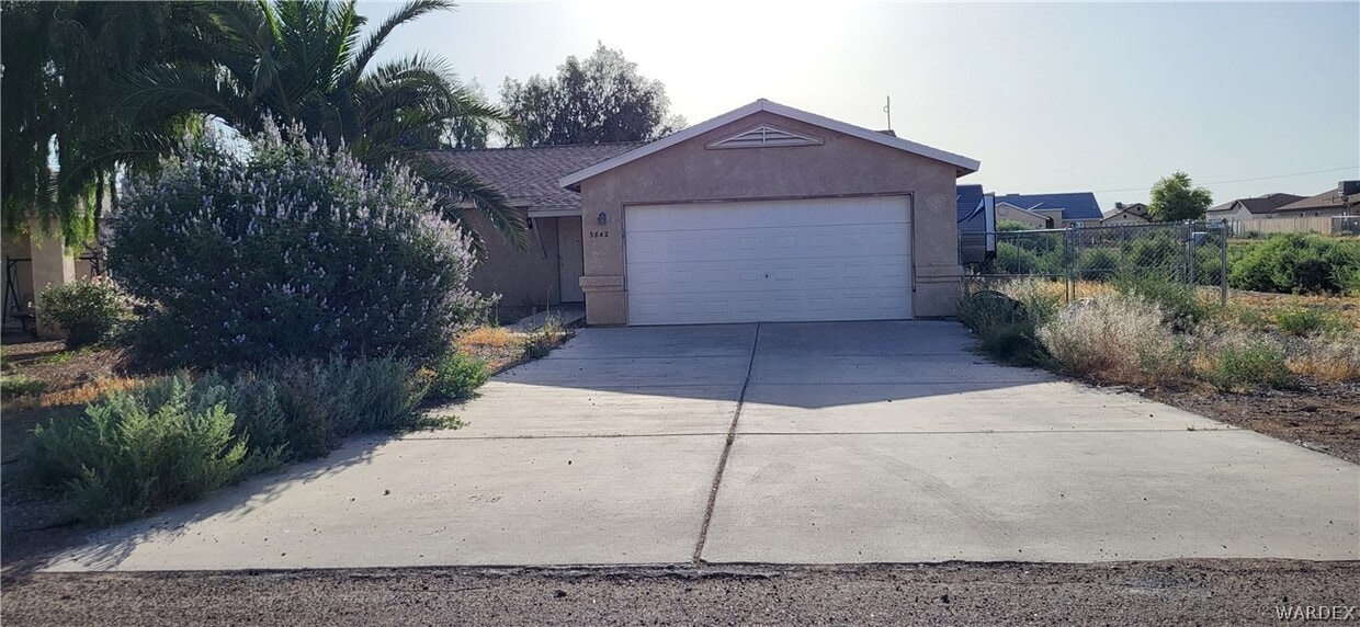 9842 S Phoenix Dr, Mohave Valley, AZ 86440 House Rental in Mohave
