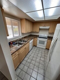 Foto del edificio - SAVE UP TO $500 - Gemini Apartments