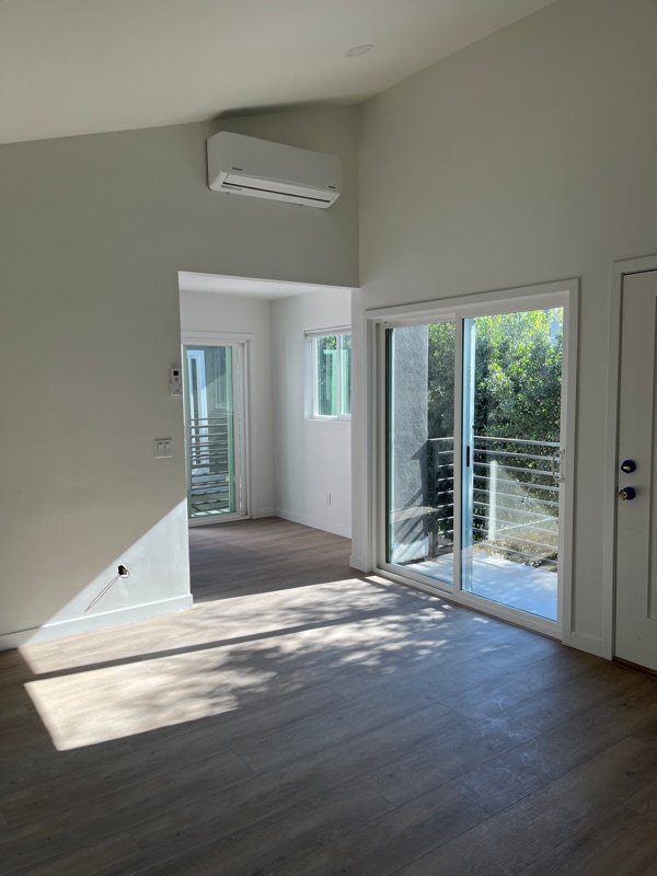 Building Photo - 4732 Bancroft St