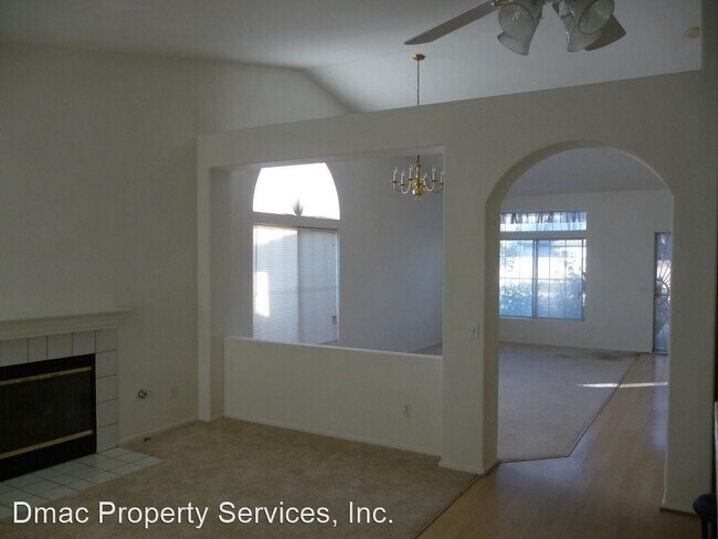 Building Photo - 4 br, 2 bath House - 2844 Tumbleweed