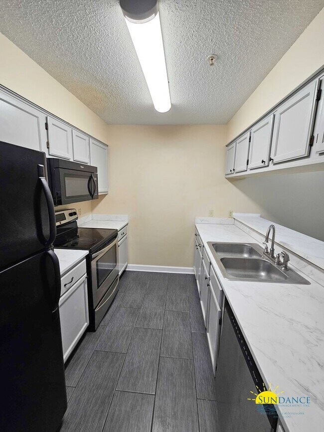 Building Photo - Updated 2 Bedroom Condo in Sandestin