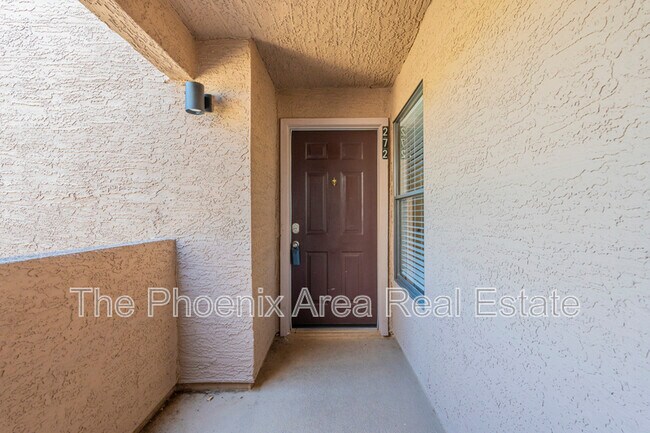 Building Photo - 16657 E Gunsight Dr