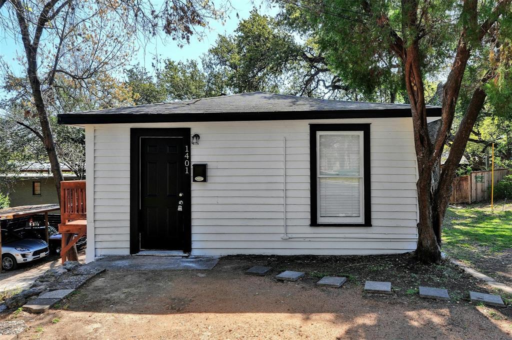 Primary Photo - 1401 Windsor Rd