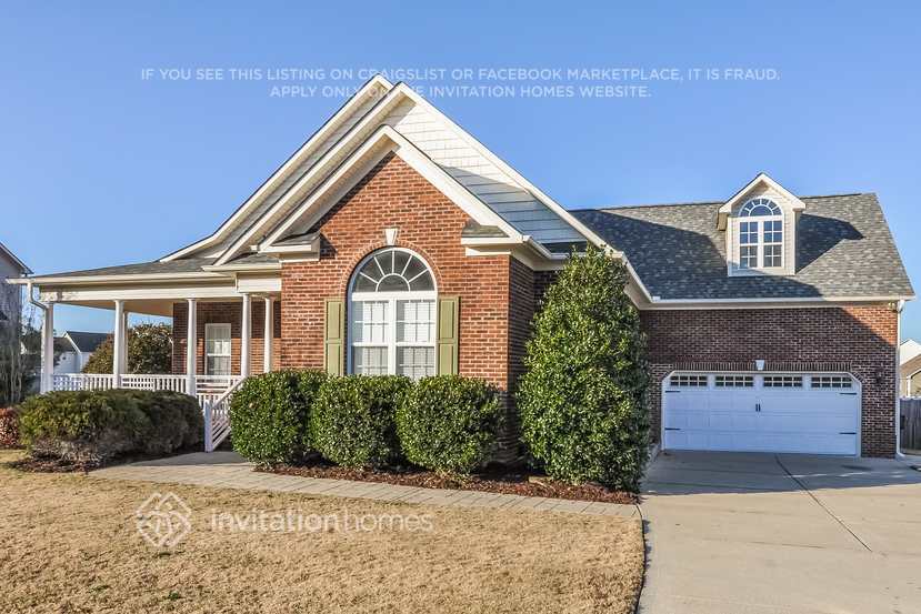 Foto principal - 111 River Knoll Dr