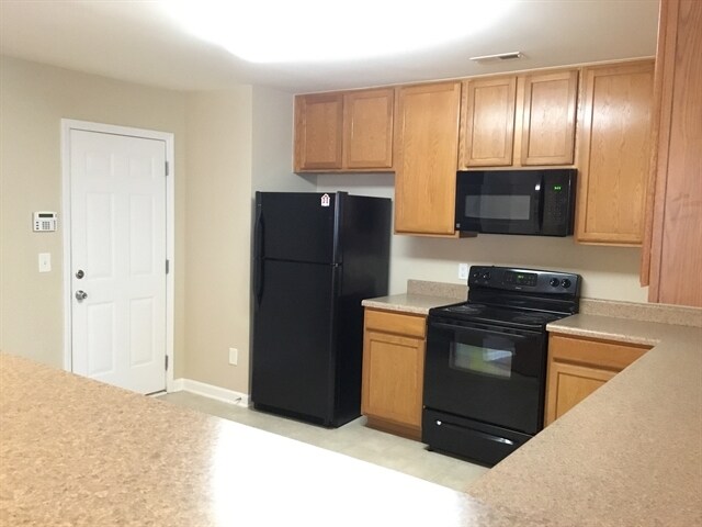 Foto del edificio - 3750 Horseshoe Farm Street