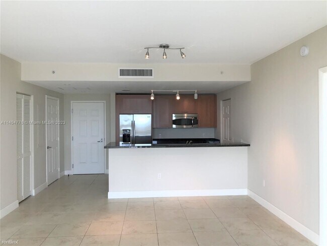 Foto del edificio - 2 br, 2.5 bath Condo - 1300 Ponce de Leon ...