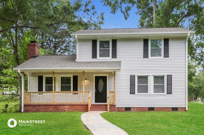 Foto principal - 511 FOXCROFT DR #511, WINSTON SALEM, NC 27127