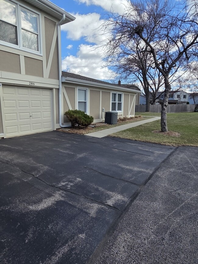 Building Photo - 286 Nantucket Harbor