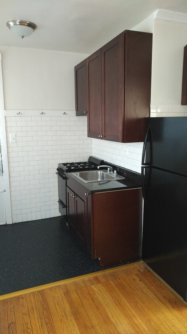 Foto del edificio - 1710 W Albion Ave