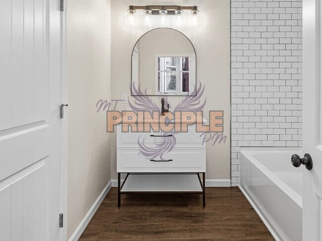 Foto del edificio - Park Street Tri-plex