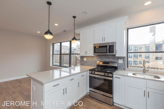 Foto del edificio - 2901 N Clark St