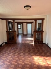 Building Photo - 203 Howard Ave