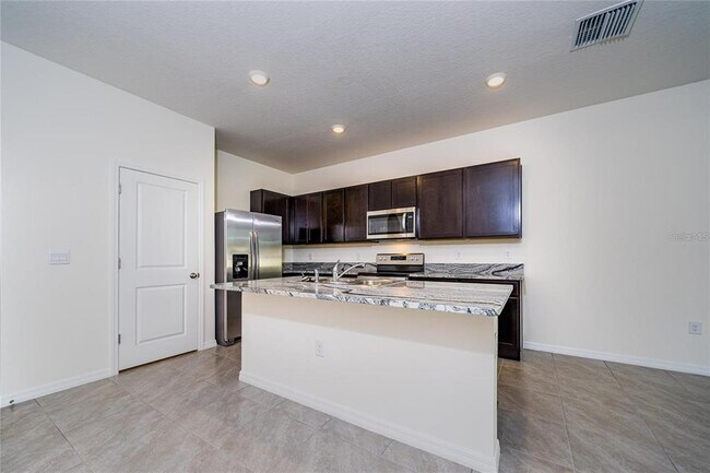 Building Photo - 34293 Sorrel Mint Dr