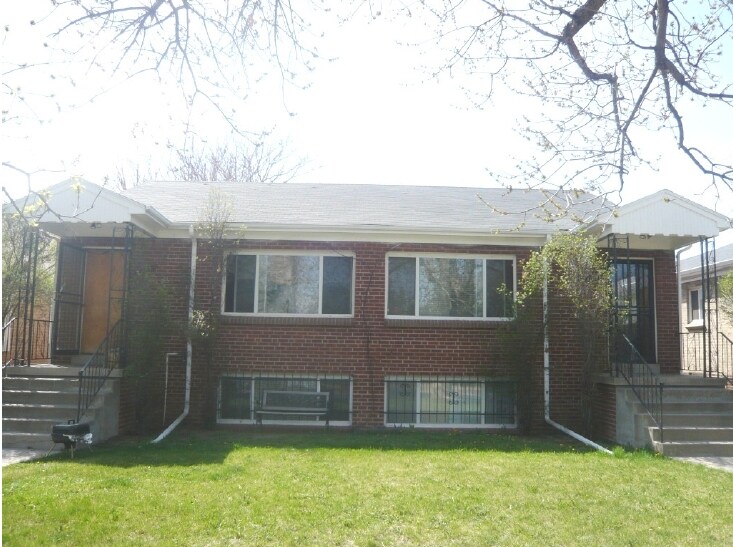 Primary Photo - 1555-1557 Tamarac St