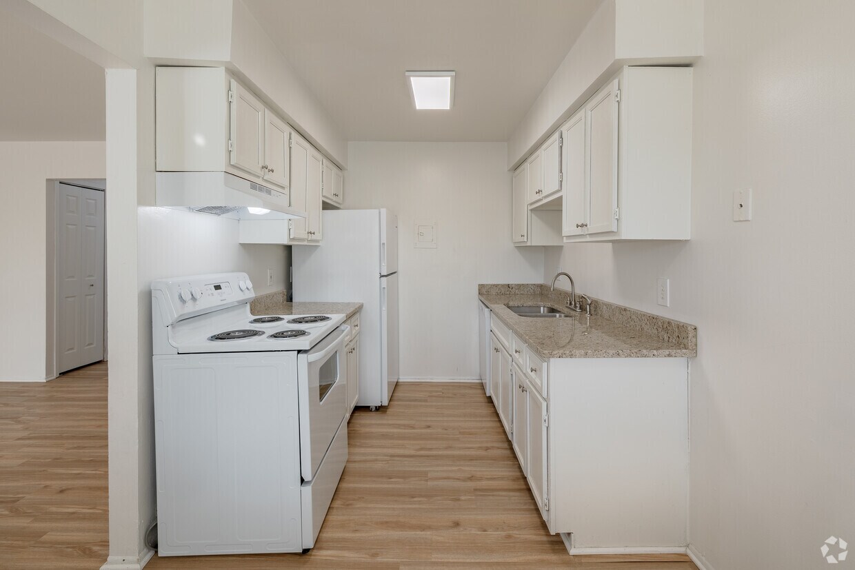 Parks at Concorde Apartments in Romulus, MI