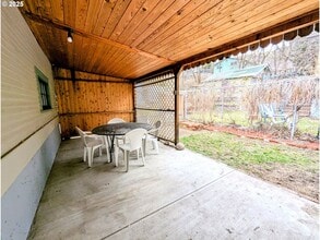 Building Photo - 308 Adams Ave