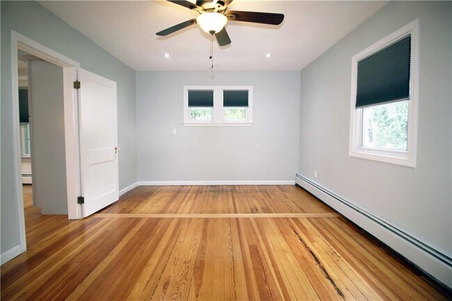 Foto del edificio - 391 Dulude Ave