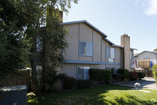 Primary Photo - Winsdale Apartments