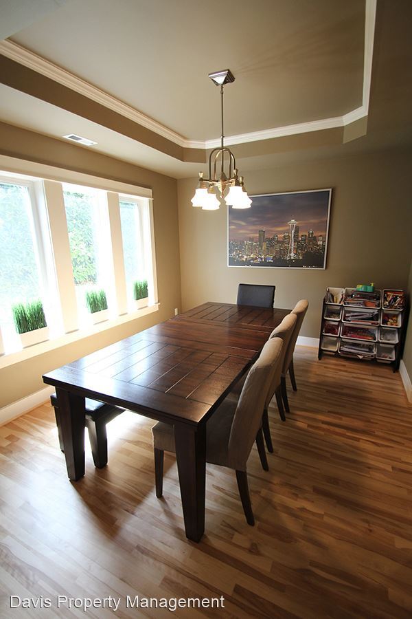 Foto del edificio - 4 br, 2.5 bath House - 9102 Sand Point Way NE