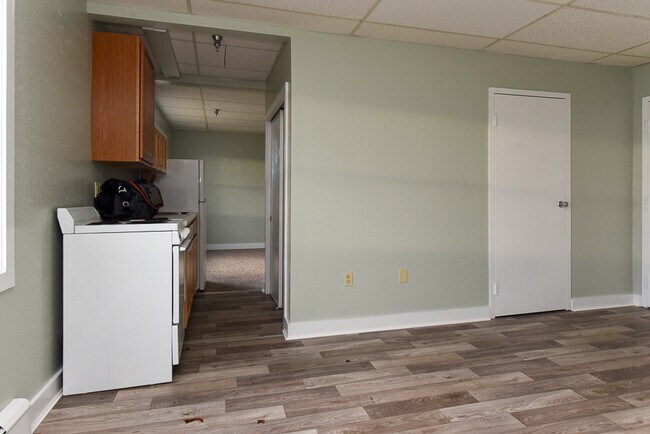 Foto del edificio - 141 Bethel Rd