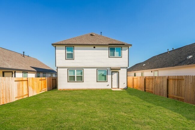 Foto del edificio - 3005 Wood Lily Dr