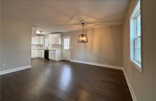 Foto del edificio - 2865 Laguna Ave