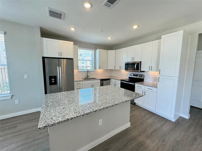 Foto del edificio - 5131 Williams Way Blvd