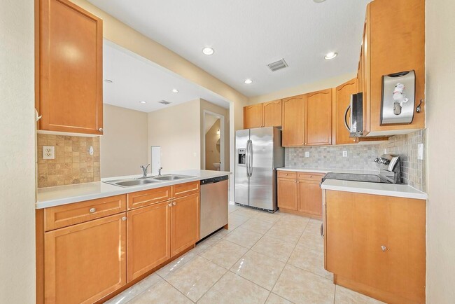 Building Photo - 152 Lake Monterey Cir