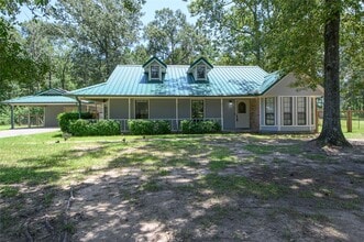 Building Photo - 150 County Rd 3370A