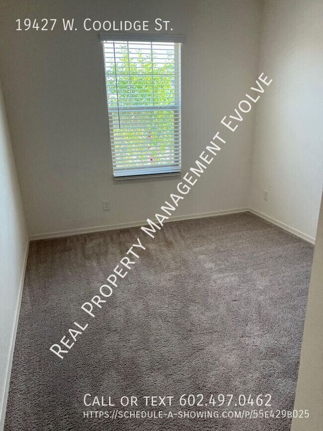 Foto del edificio - 19427 W Coolidge St