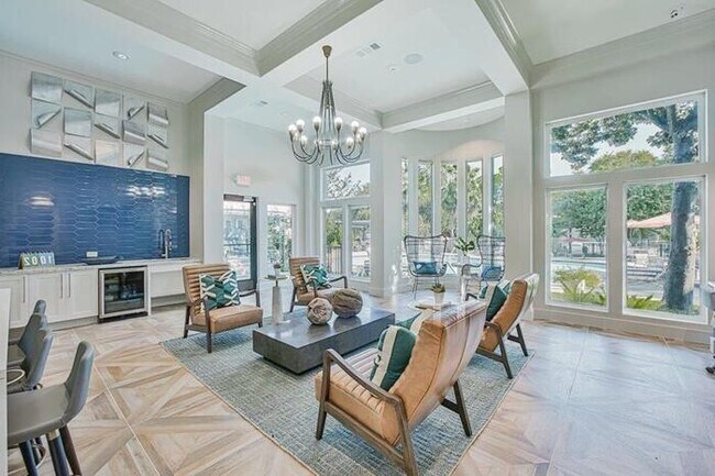 Foto del edificio - 1414 S Dairy Ashford Rd