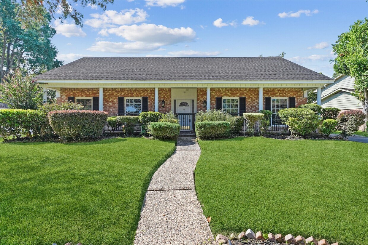Foto principal - 20618 Fieldtree Dr