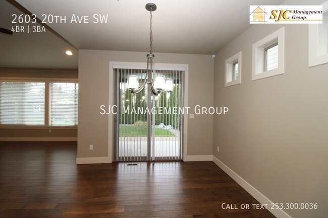 Building Photo - 2603 20th Ave SW