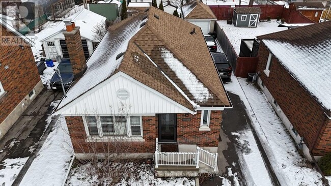 Building Photo - 67 Highland Ave