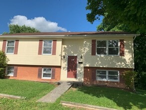 Building Photo - 809 2nd Ave