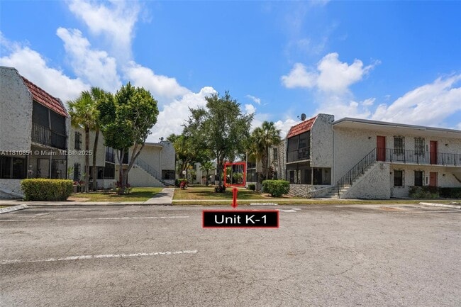 Building Photo - 8701 SW 141st St