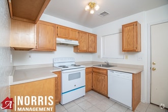 Building Photo - 9874 W Leander Dr