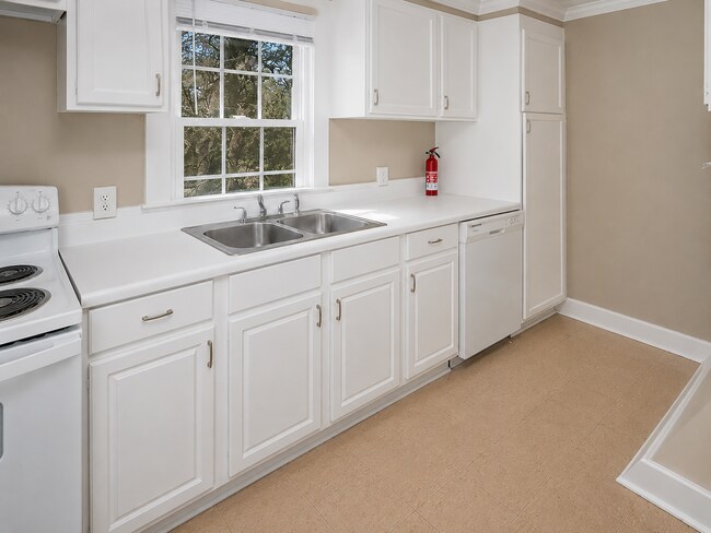 Foto del edificio - 312 N Jefferson St NE