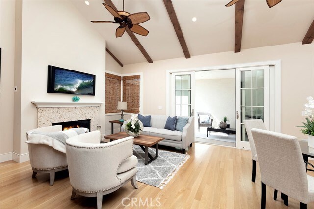 Building Photo - 512 Avocado Ave