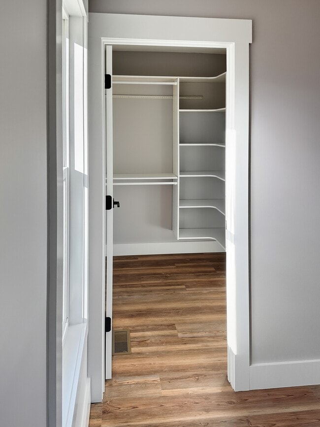 Foto del edificio - 12 Old Starnes Cove Rd