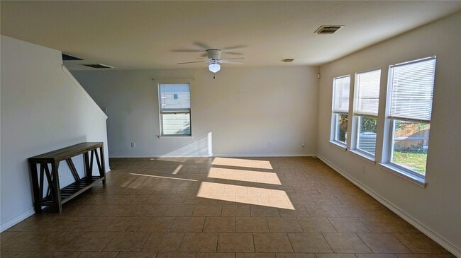 Foto del edificio - 9427 Freemont Fair Ct