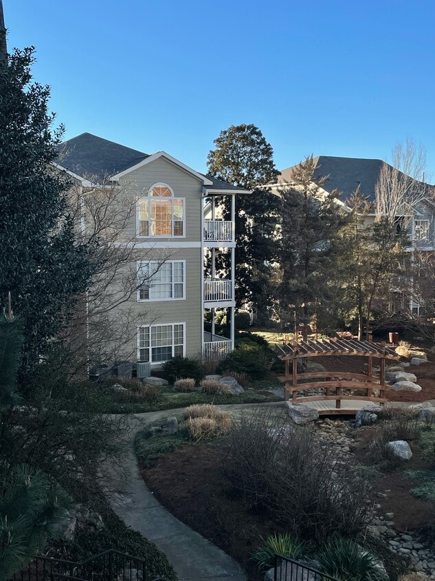 2025 Woodmont Blvd Unit 229, Nashville, TN 37215 Condo for Rent in