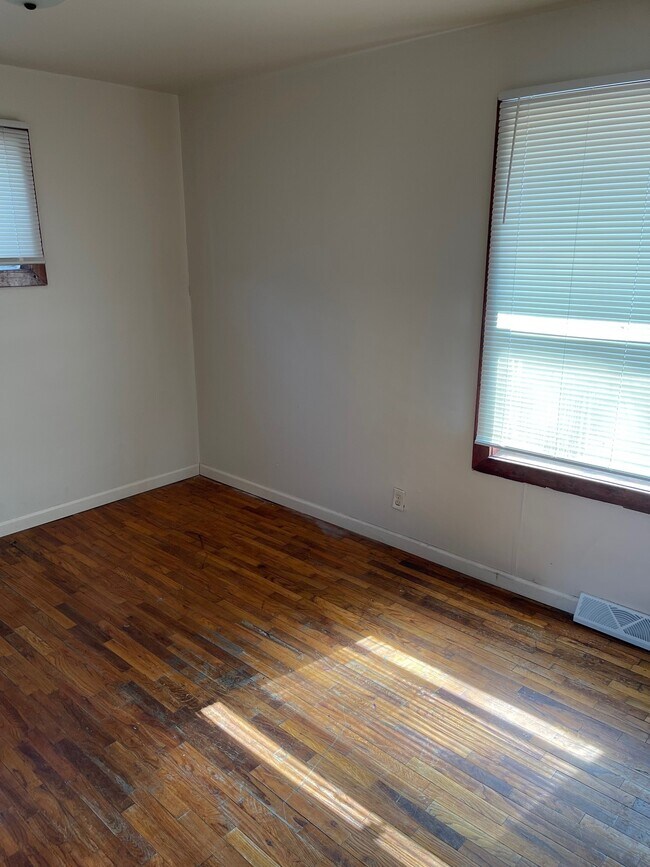 Foto del edificio - 1017 Northwood St