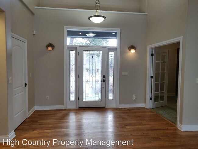 Foto del edificio - 3 br, 3 bath House - 19571 Blue Lake Loop
