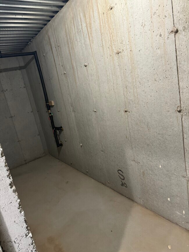 Foto del edificio - 213 W Sicula Rd